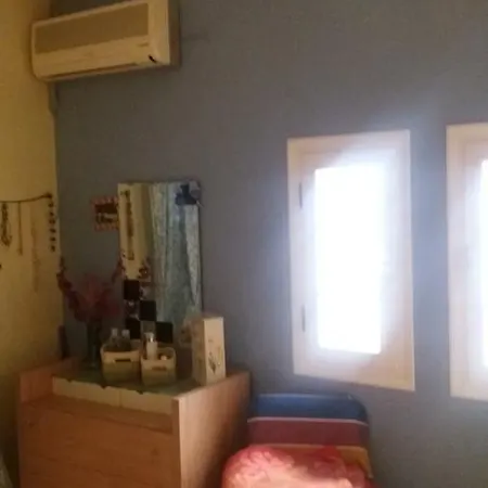 Holiday home Bakalmpasis Vernardhaiika